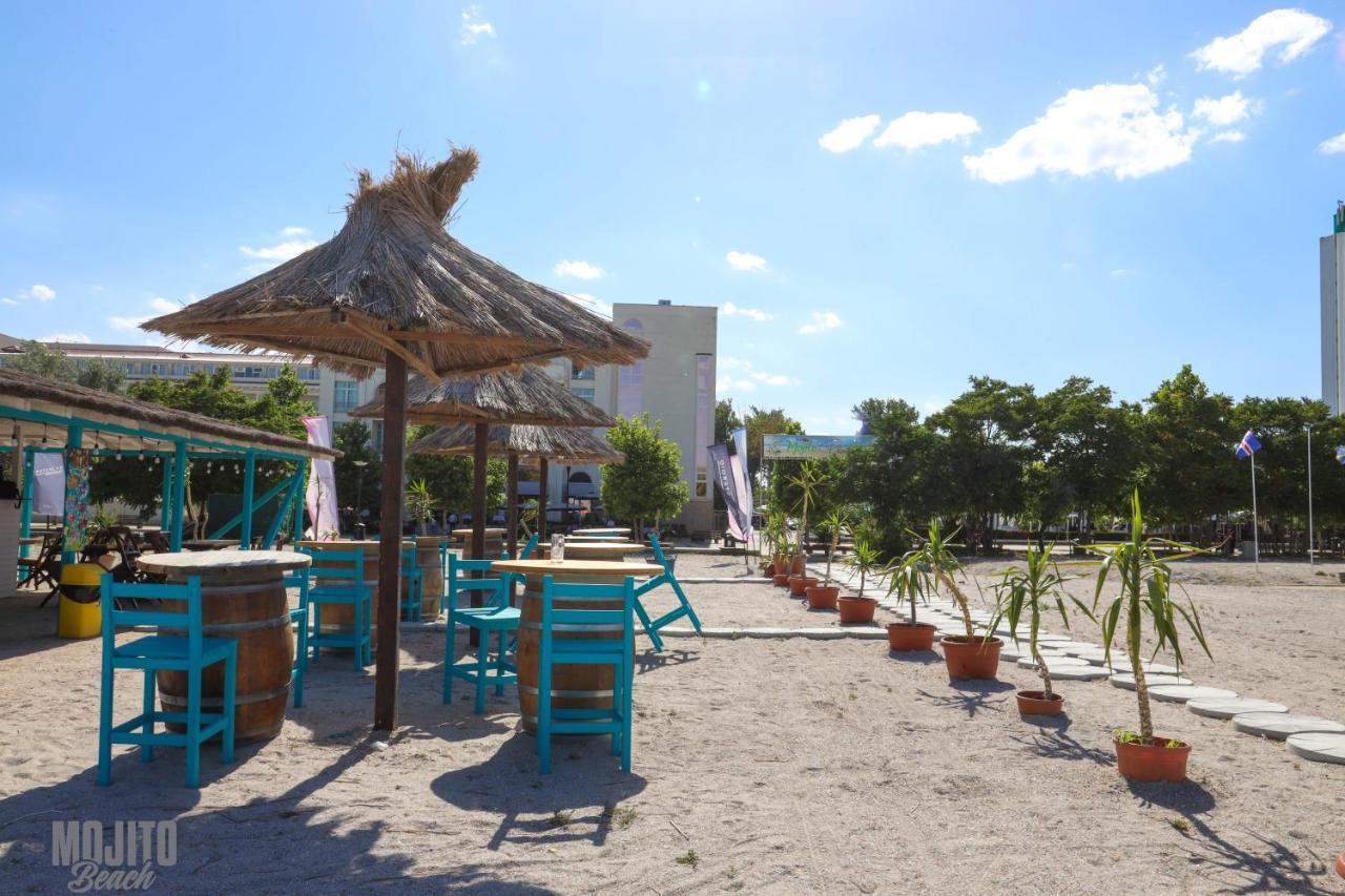 Hotel Venus Mamaia Bagian luar foto