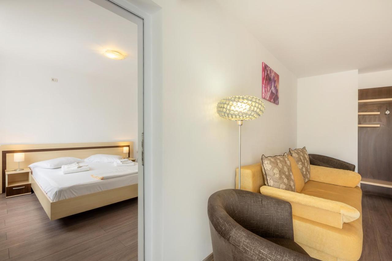 Hotel Venus Mamaia Bagian luar foto